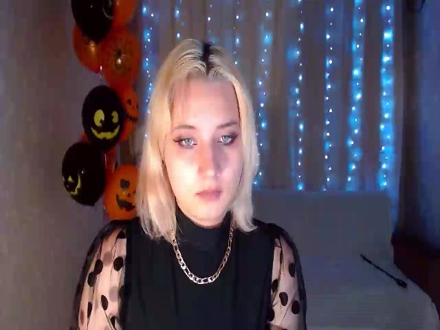 Live sex webcam photo for Star_Laura #271124292