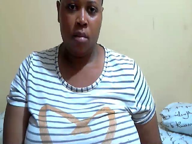 Live sex webcam photo for Longlove2 #271121392