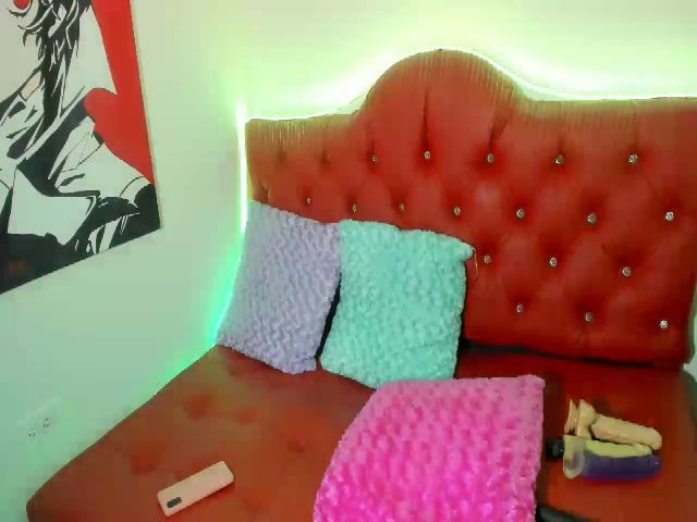 Live sex webcam photo for issabelle18 #271124233