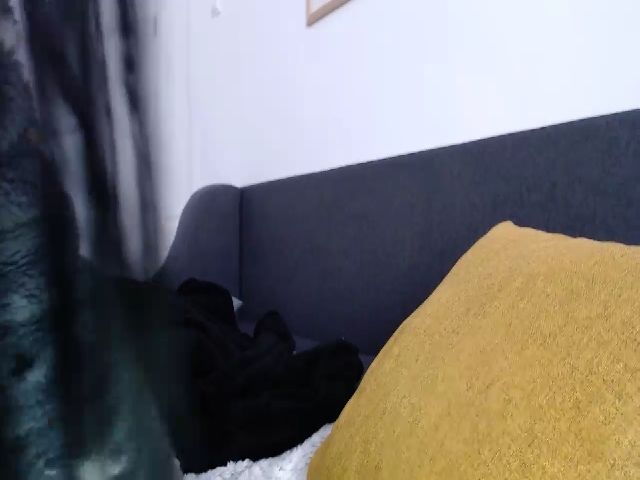 Live sex webcam photo for LoveCandy069 #271118224