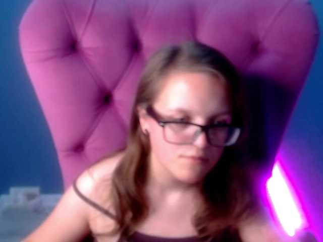 Live sex webcam photo for GabbyJoi #271119755