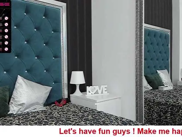 Live sex webcam photo for PassioneRossa #271122512