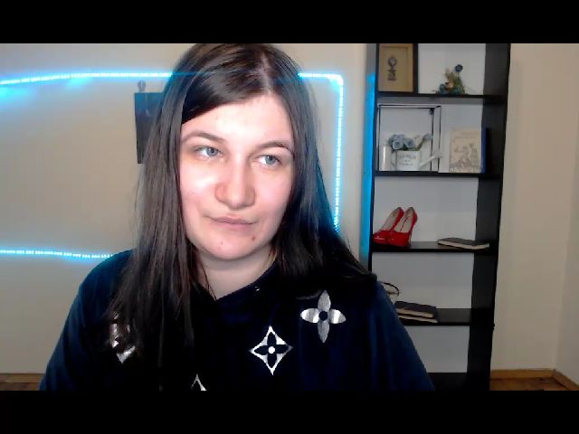 Live sex webcam photo for BitterSophie #271117728