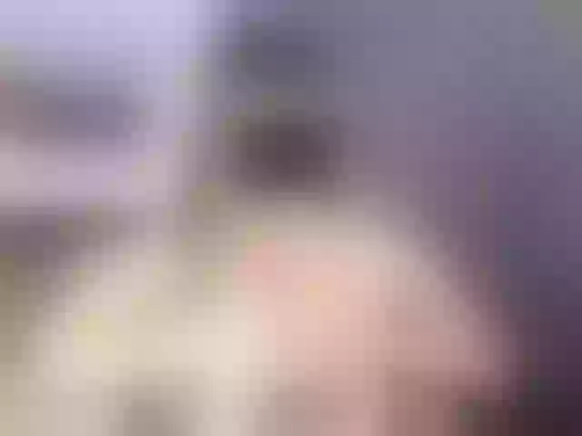 Live sex webcam photo for -EliSwan- #271131712