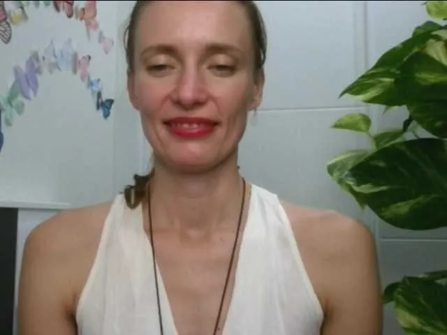 Live sex webcam photo for CelesteKissab #271126527