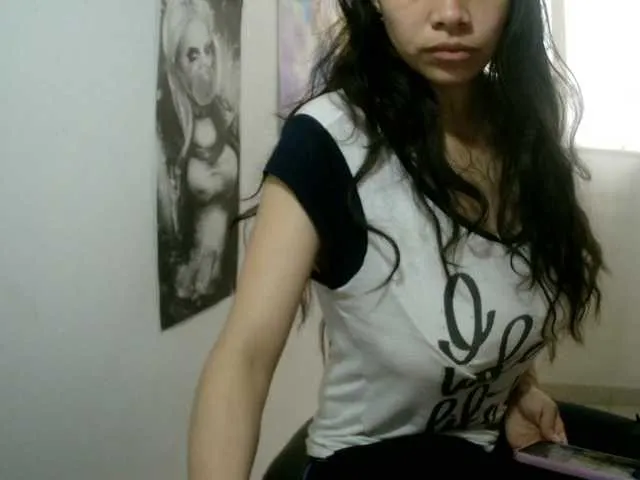 Live sex webcam photo for anyhilton #271132704