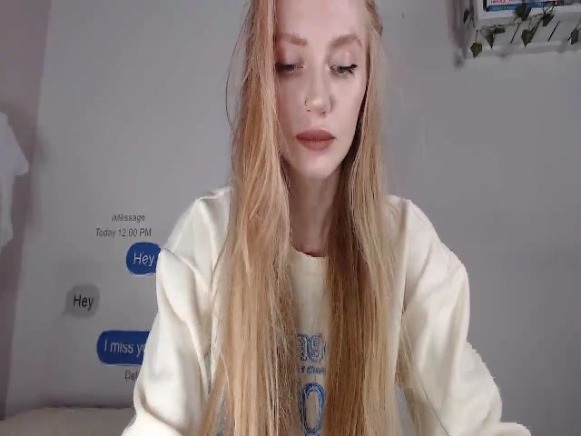 Live sex webcam photo for soo_emma #271138032