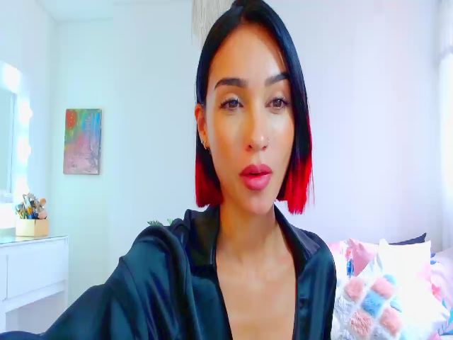 Live sex webcam photo for Liz_steele #271138185