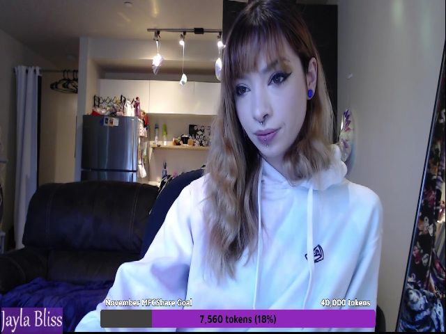 Live sex webcam photo for JaylaBliss #271140107