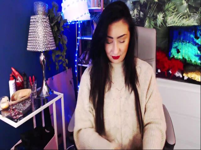 Live sex webcam photo for ColineStyle #271129871