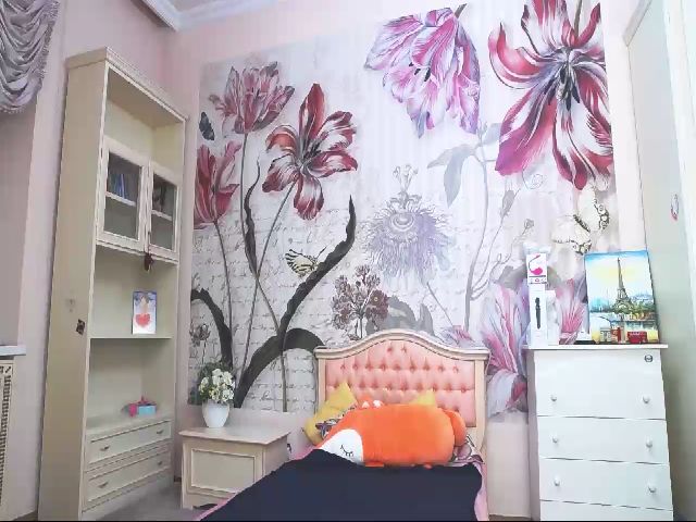 Live sex webcam photo for JodyGleen #271130063