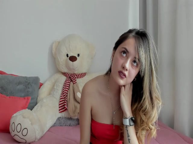 Live sex webcam photo for Anie_sweet #271133932