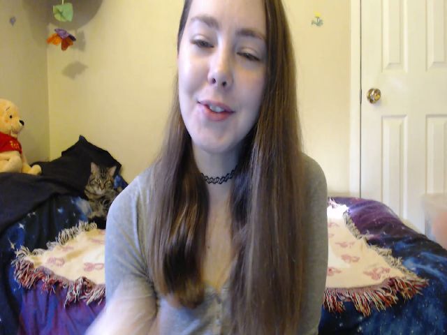 Live sex webcam photo for LilEmmy1999 #271137727