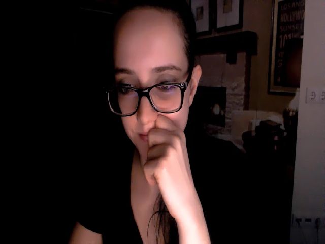 Live sex webcam photo for RebekaJo #271133045