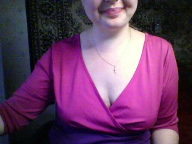 Live sex webcam photo for KarinaBerg #271132730