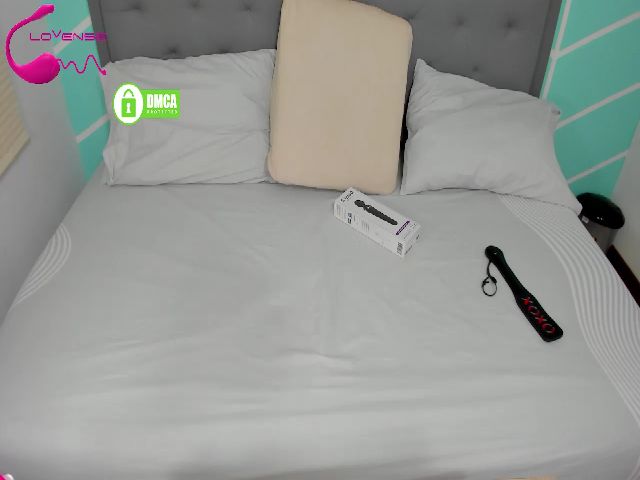 Live sex webcam photo for Evelyn__lee #271139544