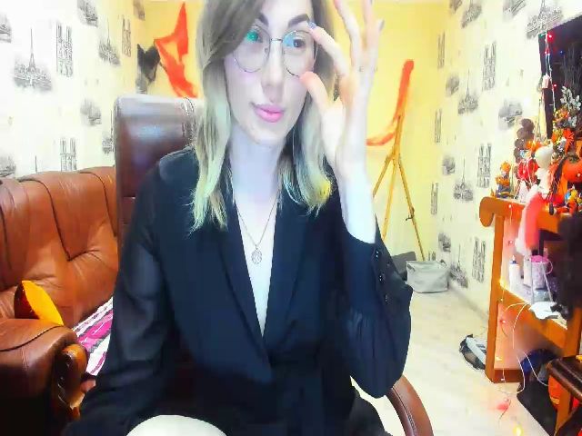 Live sex webcam photo for Its_Dixit #271135590