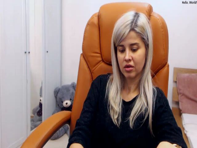 Live sex webcam photo for Arya_Jolie #271139564