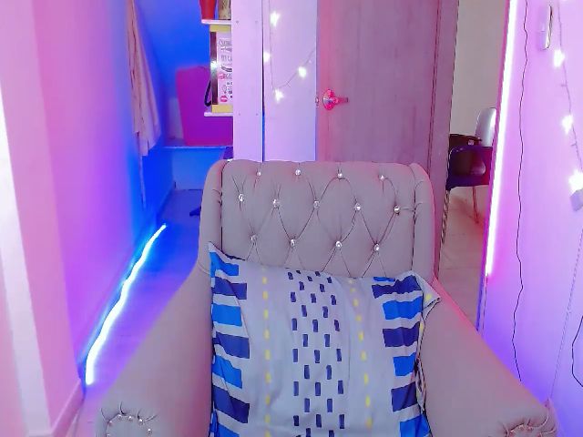 Live sex webcam photo for Ysela #271134917