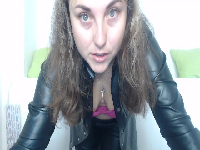 Live sex webcam photo for ladylyu #271130443