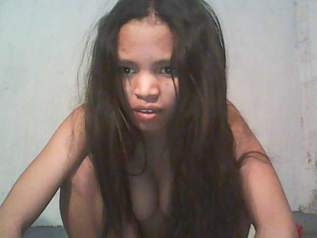 Live sex webcam photo for Maelah #271132813