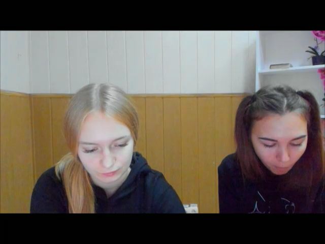 Live sex webcam photo for EmillyWillis #271129702