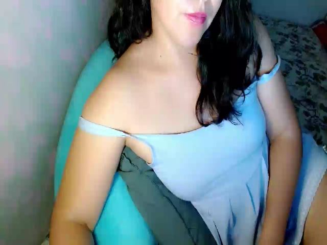 Live sex webcam photo for Azuhky #271139383