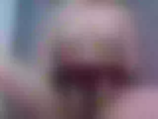 Live sex webcam photo for DirtyTina #271136935