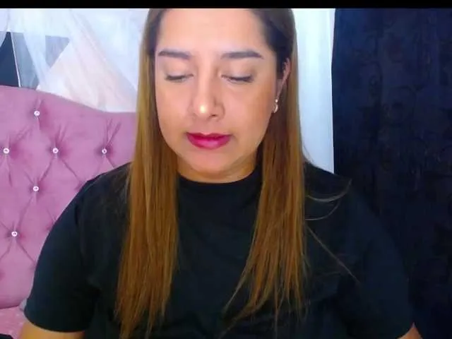 Live sex webcam photo for MelaniRice #271132553