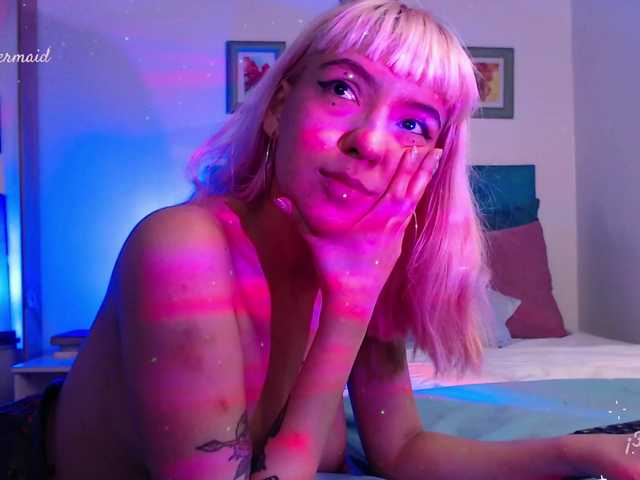 Live sex webcam photo for cherry-mermai #271126376