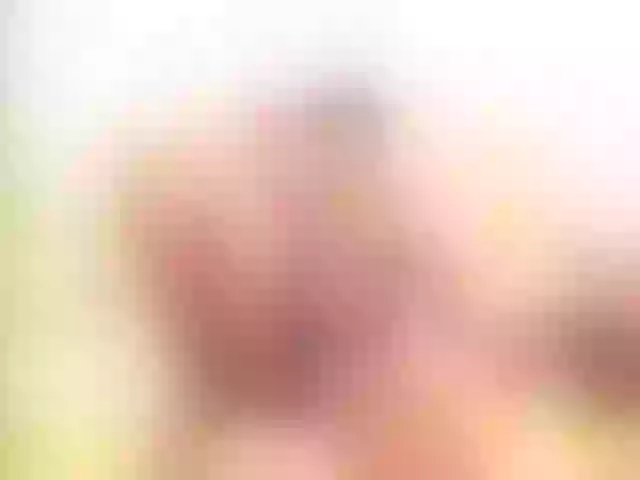 Live sex webcam photo for Eboneygold694 #271136575
