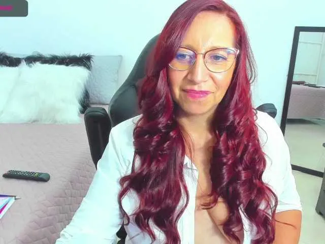 Live sex webcam photo for valerysweett1 #271129437