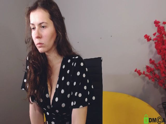 Live sex webcam photo for MissShyMira #271130541