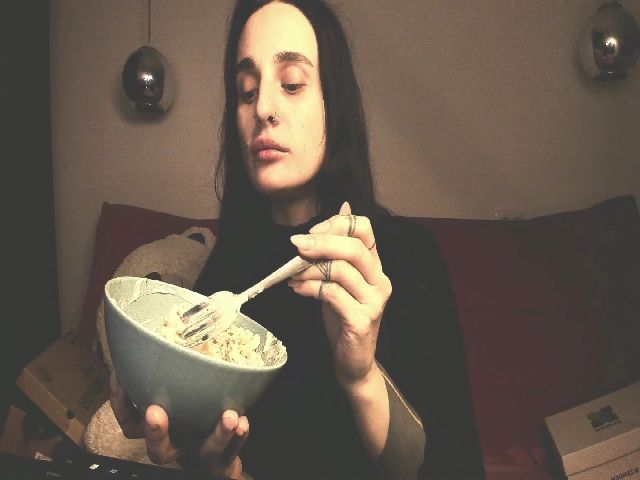 Live sex webcam photo for LeonaSabbath #271130067