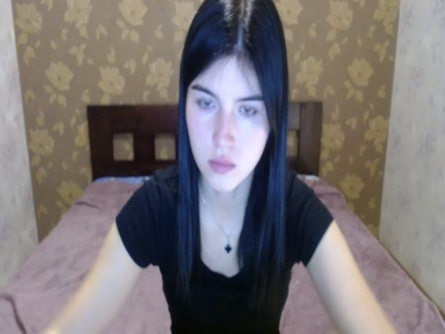 Live sex webcam photo for Jessy_Luv #271133641