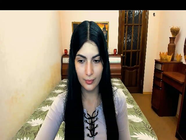 Live sex webcam photo for JasmineWave #271130539