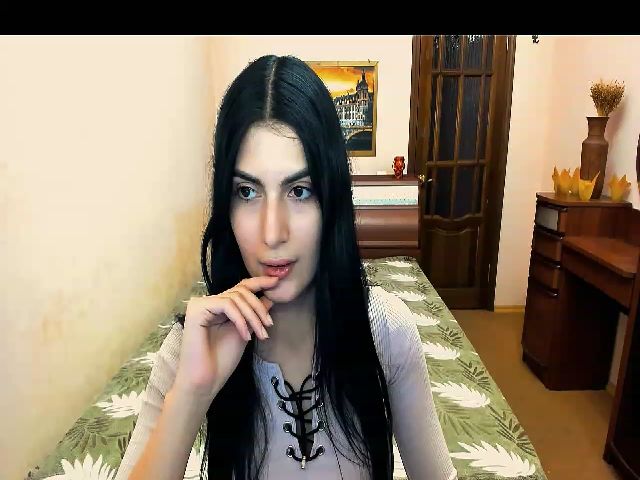 Live sex webcam photo for JasmineWave #271131414