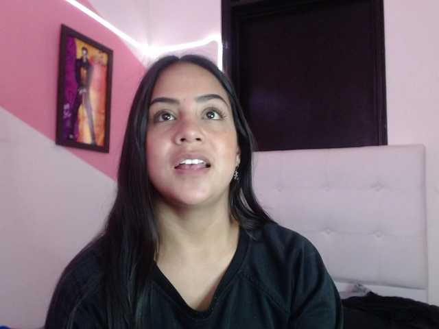 Live sex webcam photo for eva-hot #271136863