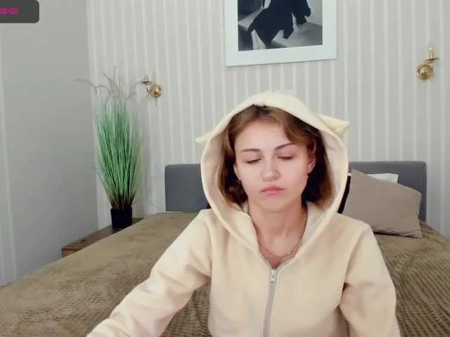 Live sex webcam photo for LiliDanger #271131825