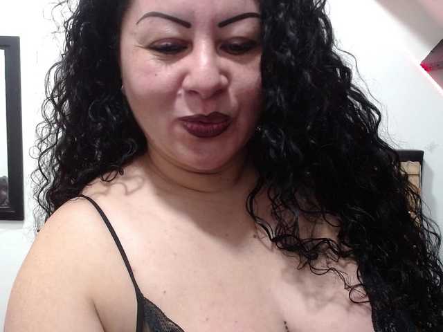 Live sex webcam photo for cherry-spit #271132215