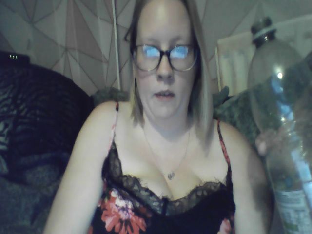 Live sex webcam photo for Bratty_Kitten #271138808