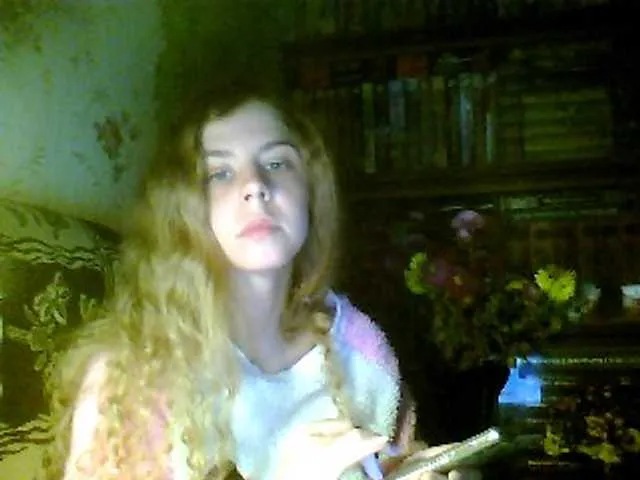 Live sex webcam photo for renaissance-a #271141799