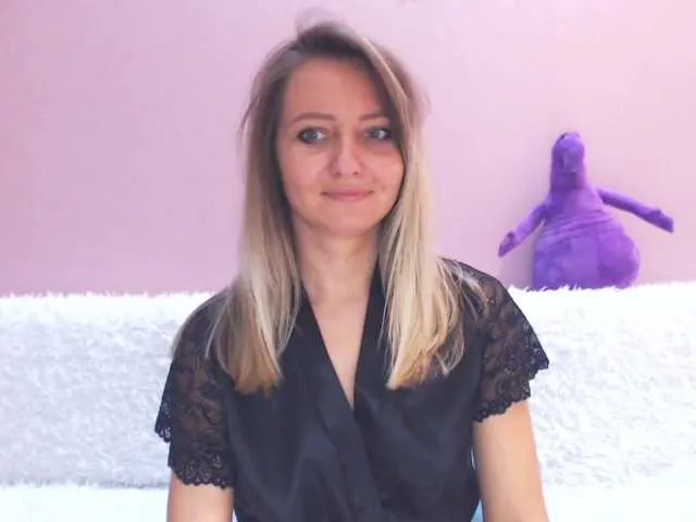 Live sex webcam photo for Gamora- #271140753