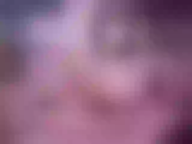 Live sex webcam photo for JuicyyAngel #271140249