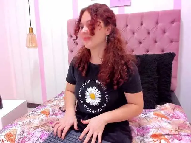 Live sex webcam photo for AuroraCharmin #271149459