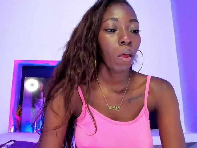 Live sex webcam photo for ChannySmalls #271140678