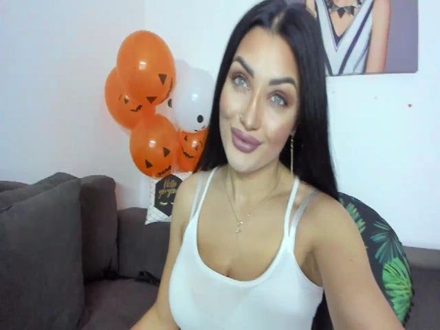 Live sex webcam photo for AletaOcean #271143889