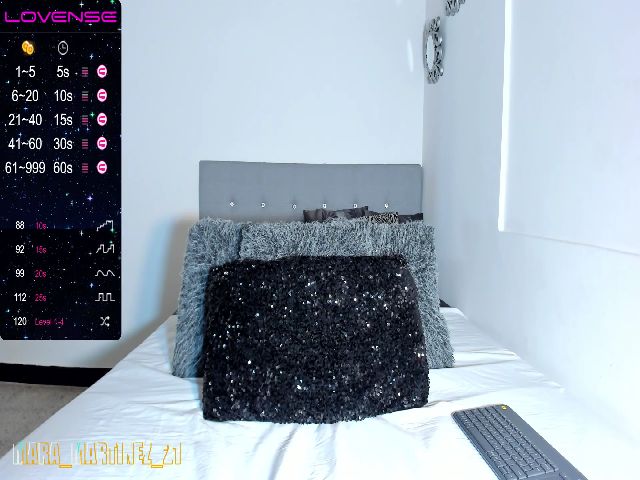 Live sex webcam photo for MaraMartinez #271144171