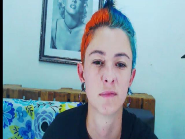 Live sex webcam photo for poison_blue #271156056