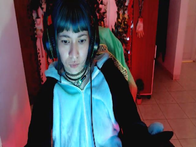 Live sex webcam photo for umaru_michae #271149541